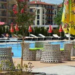 Avenue Sluneční pobřeží