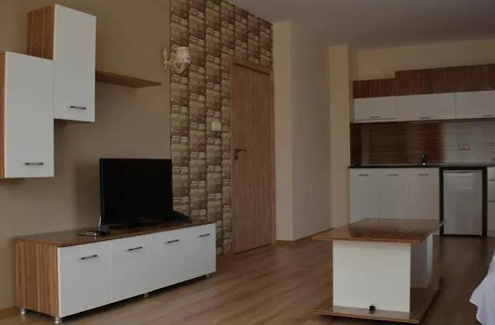 Hotel Avenue Sluneční pobřeží