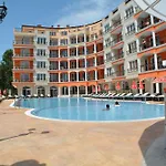 Hotel Avenue 2*